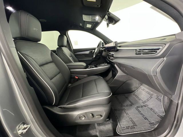 Used 2026 Buick Enclave Sport Touring image 28