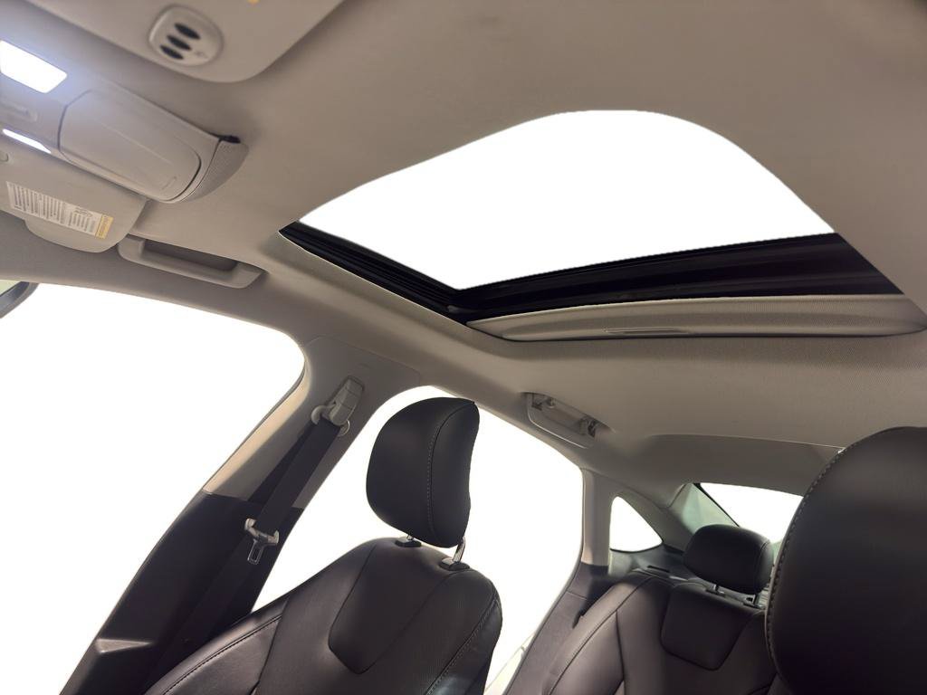 Used 2014 Ford Fusion Titanium FWD image 15