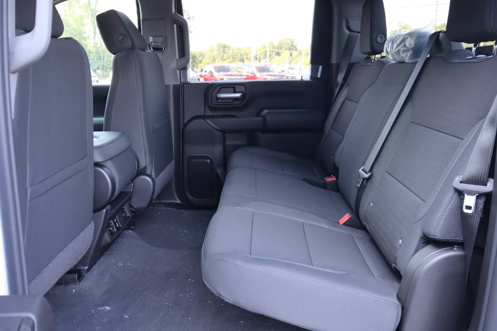 New 2026 Chevrolet Silverado 2500 Custom w/ Custom Value Package AWD/4WD image 17
