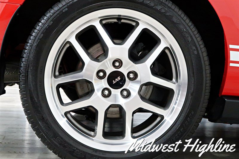 Used 2009 Ford Mustang Shelby GT500 RWD image 21