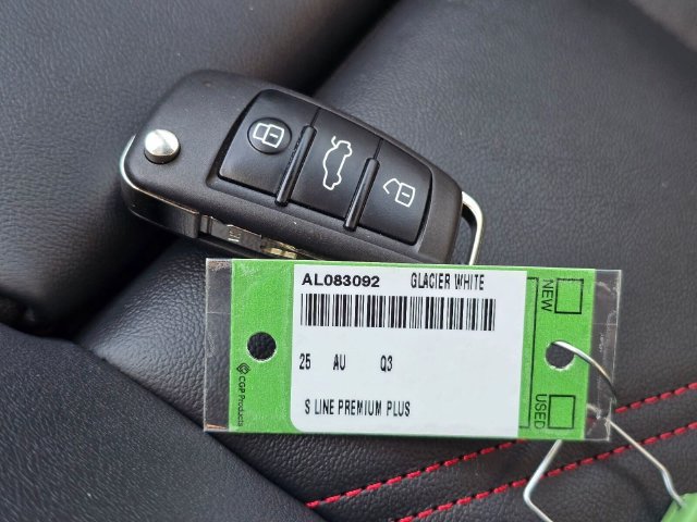 Used 2025 Audi Q3 2.0T Premium Plus AWD/4WD image 28