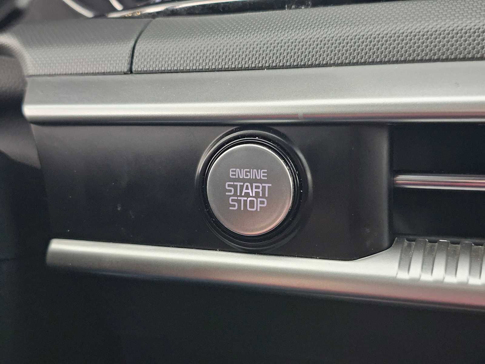 Used 2024 Kia K5 GT-Line FWD image 29