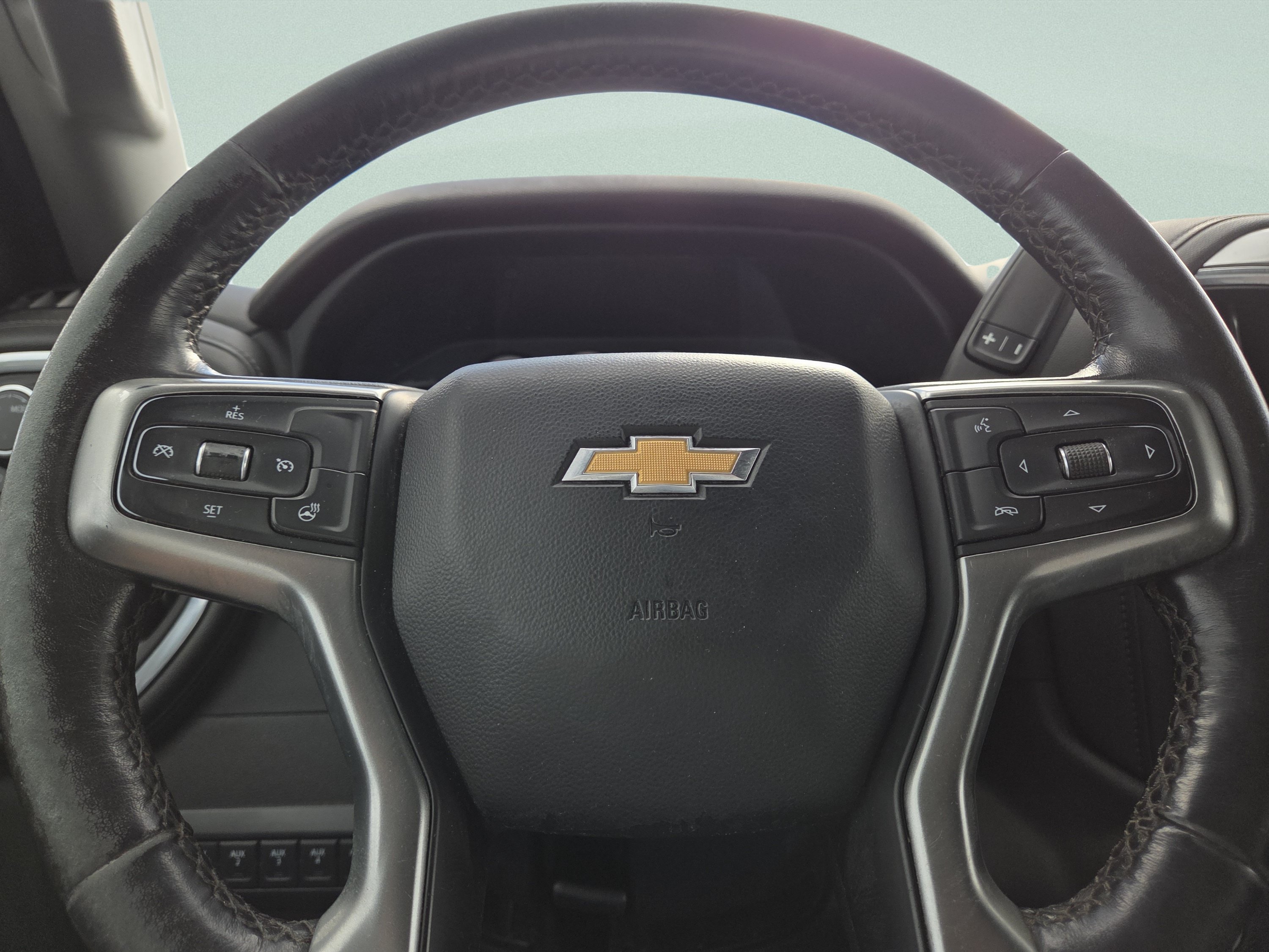 Used 2022 Chevrolet Silverado 3500 LT w/ Convenience Package AWD/4WD image 35