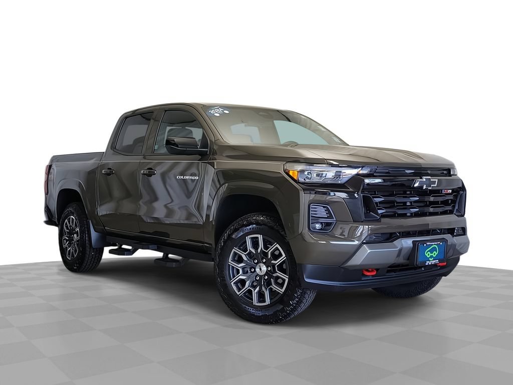 Used 2024 Chevrolet Colorado Z71 w/ Advanced Trailering Package AWD/4WD image 1