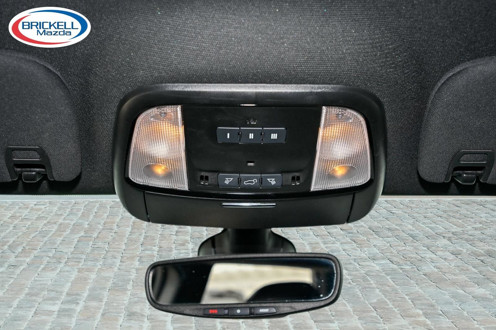 Used 2022 Dodge Durango R/T w/ Blacktop Package AWD/4WD image 24