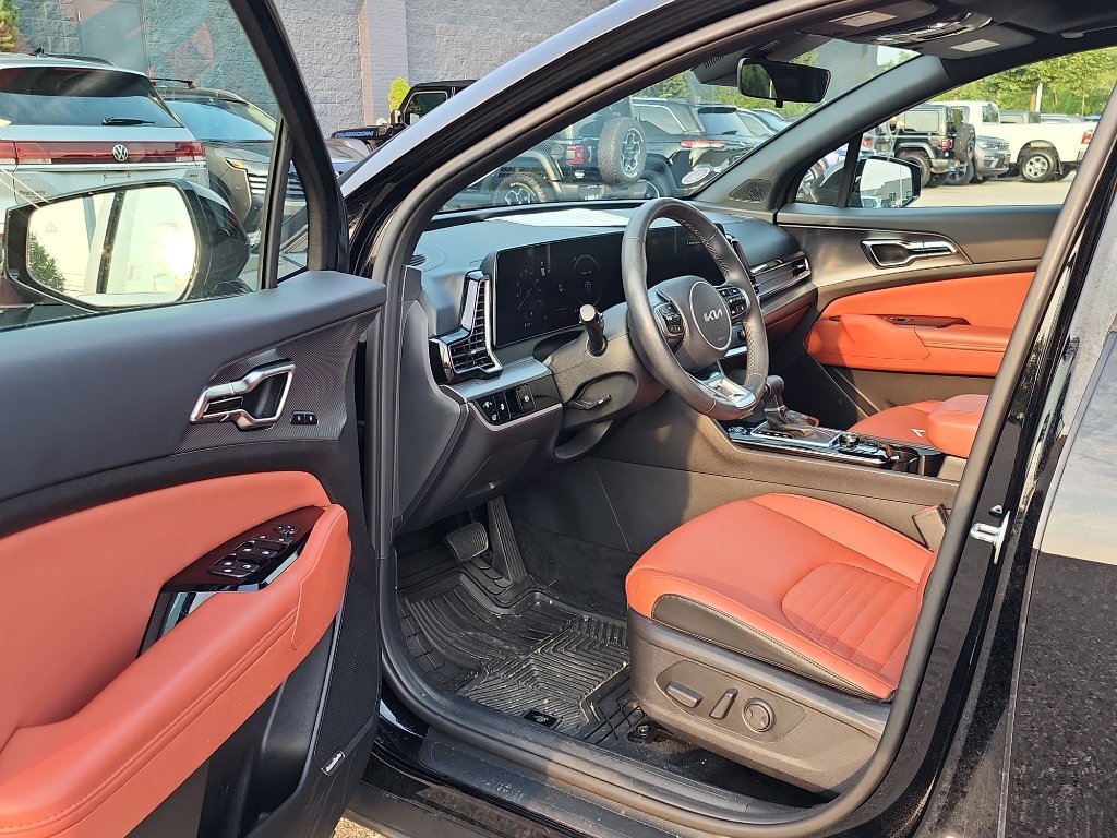 Used 2024 Kia Sportage SX AWD/4WD image 10