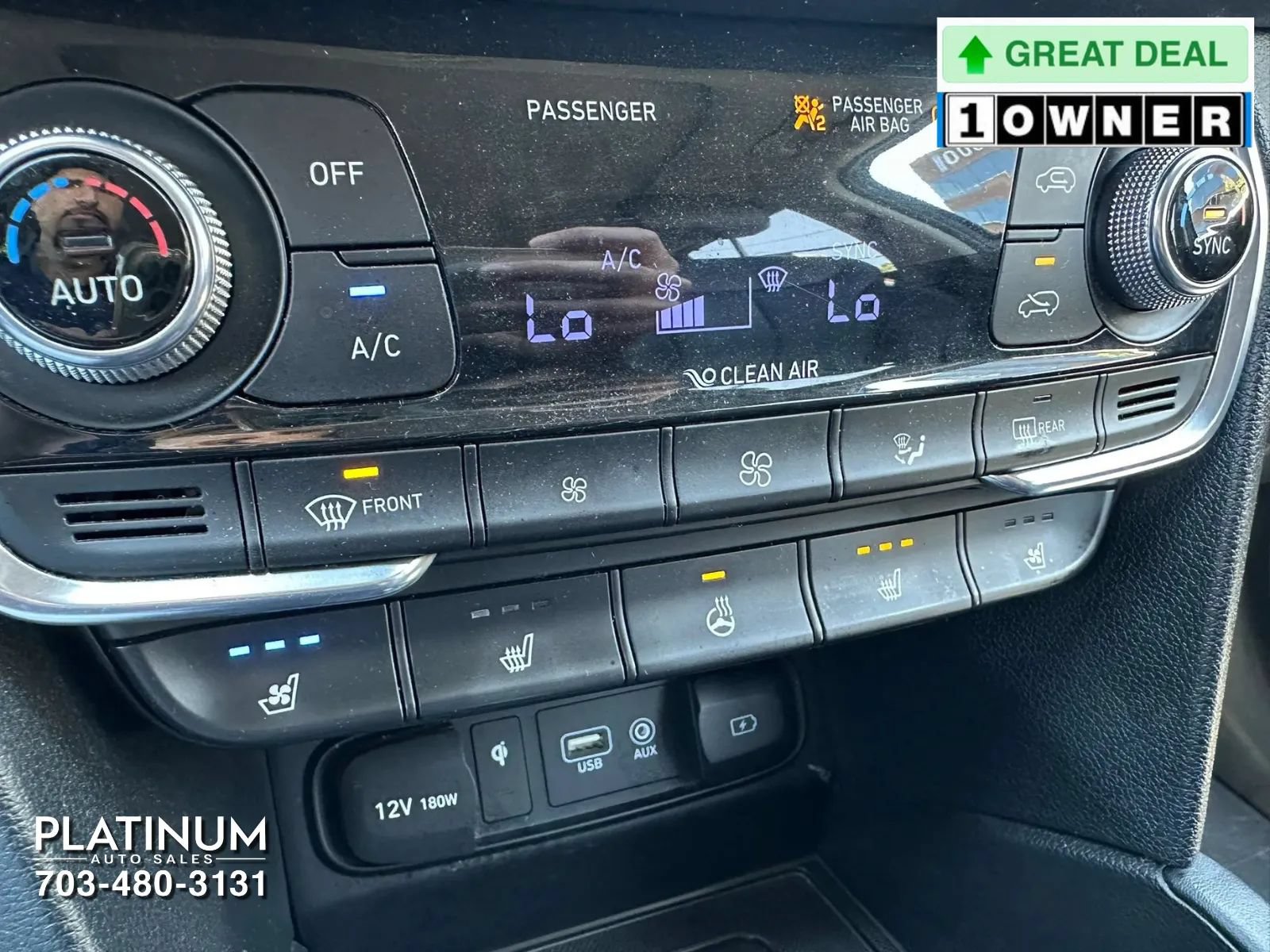 Used 2020 Hyundai Santa Fe Limited AWD/4WD image 12