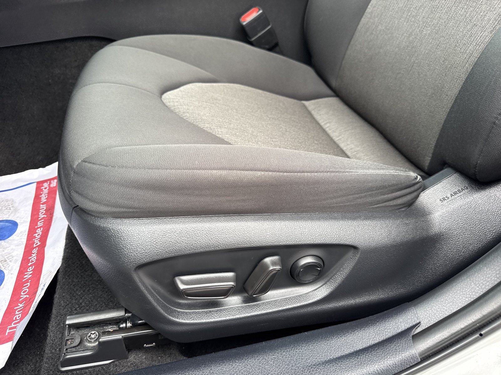 Used 2024 Toyota Camry LE FWD image 12