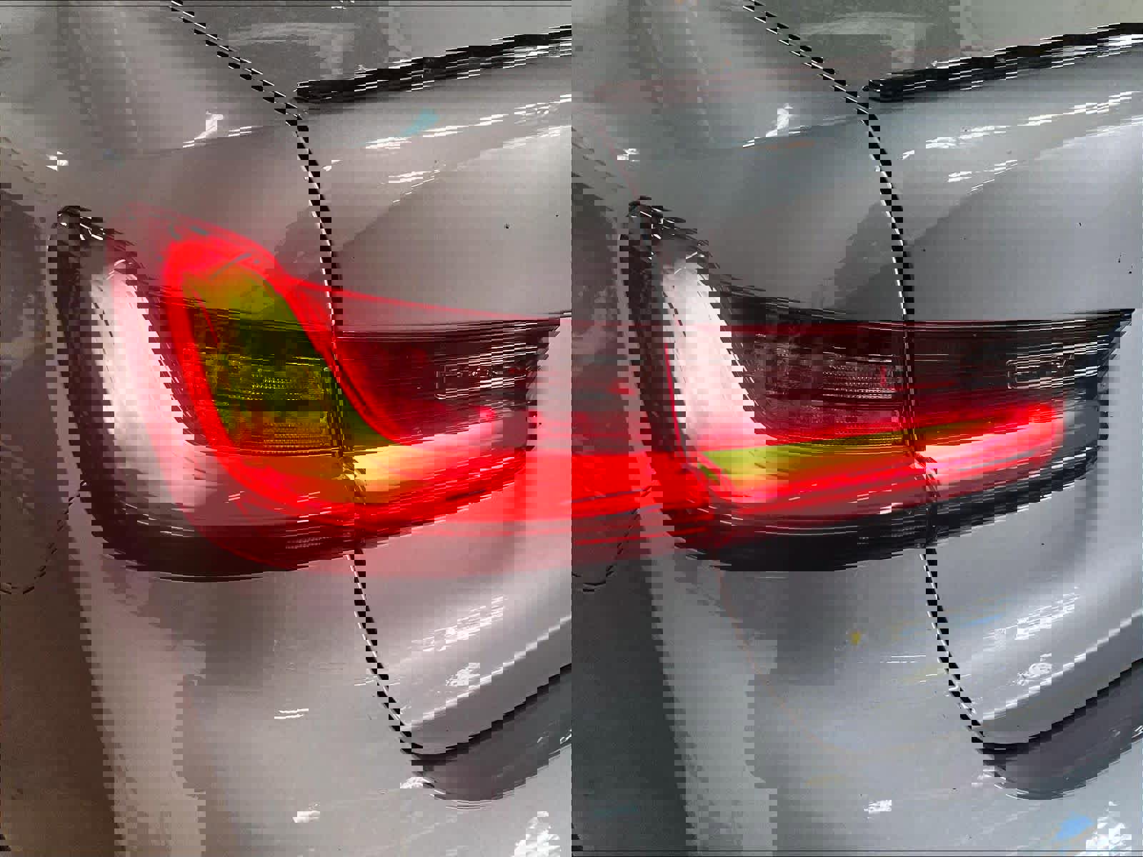 Used 2025 BMW M340i Sedan RWD image 30