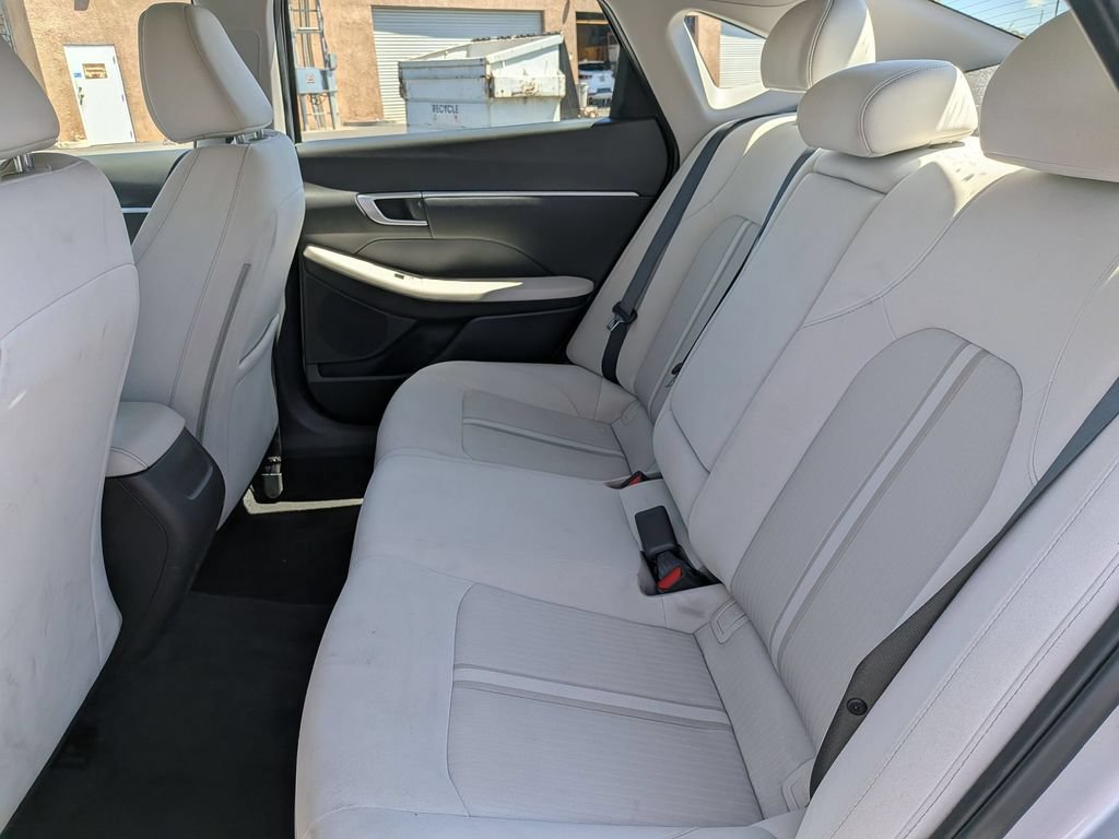Used 2025 Hyundai Sonata SEL FWD image 27