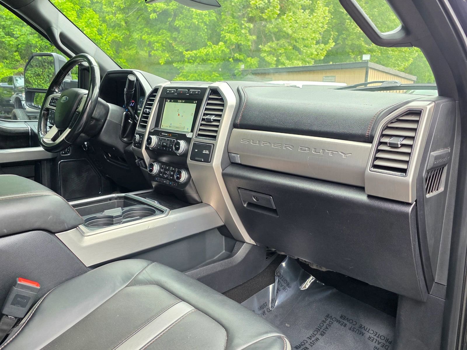 Used 2019 Ford F350 Platinum w/ Platinum Ultimate Package AWD/4WD image 35