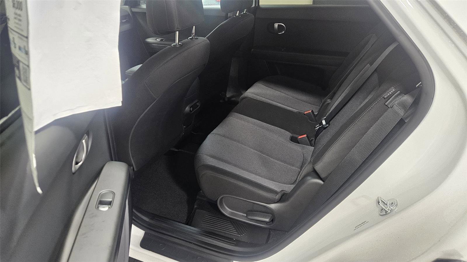 Used 2024 Hyundai Ioniq 5 SEL image 9