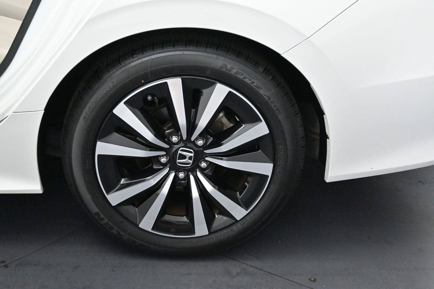 Used 2022 Honda Civic EX image 34