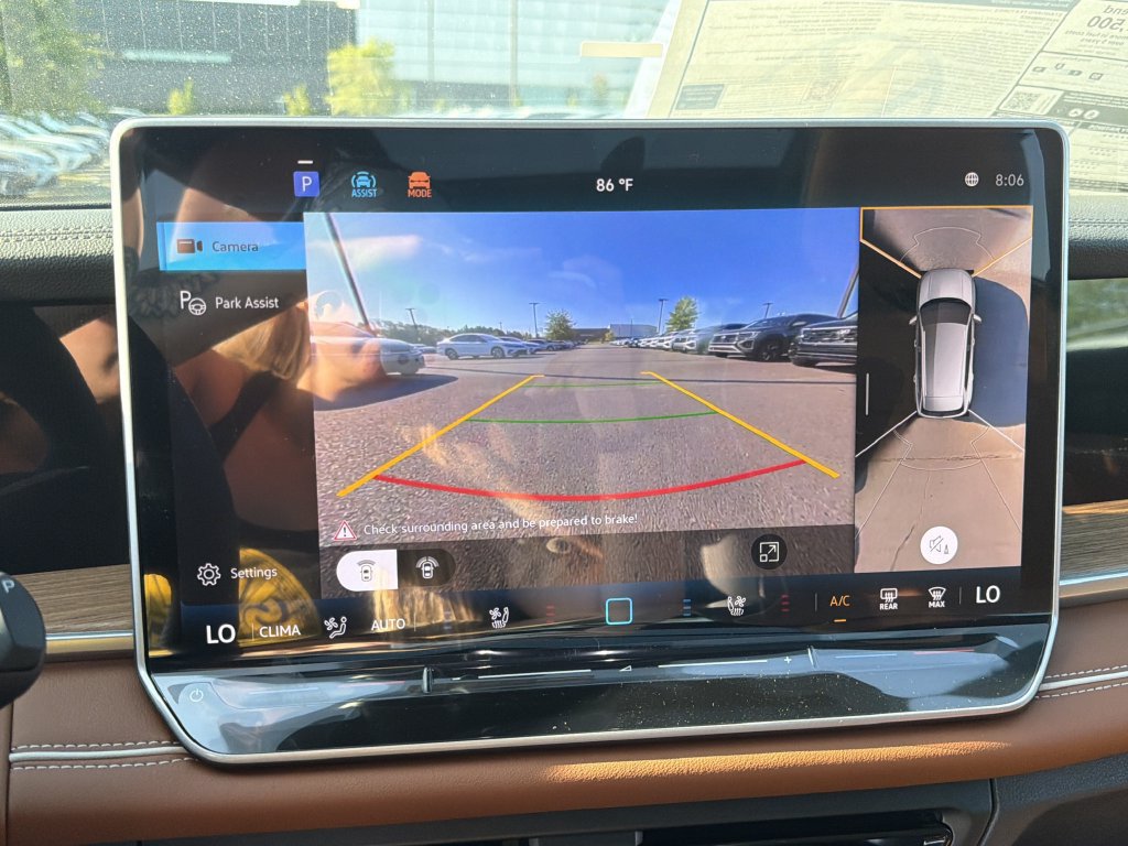 New 2026 Volkswagen Tiguan SEL R-Line AWD/4WD image 28