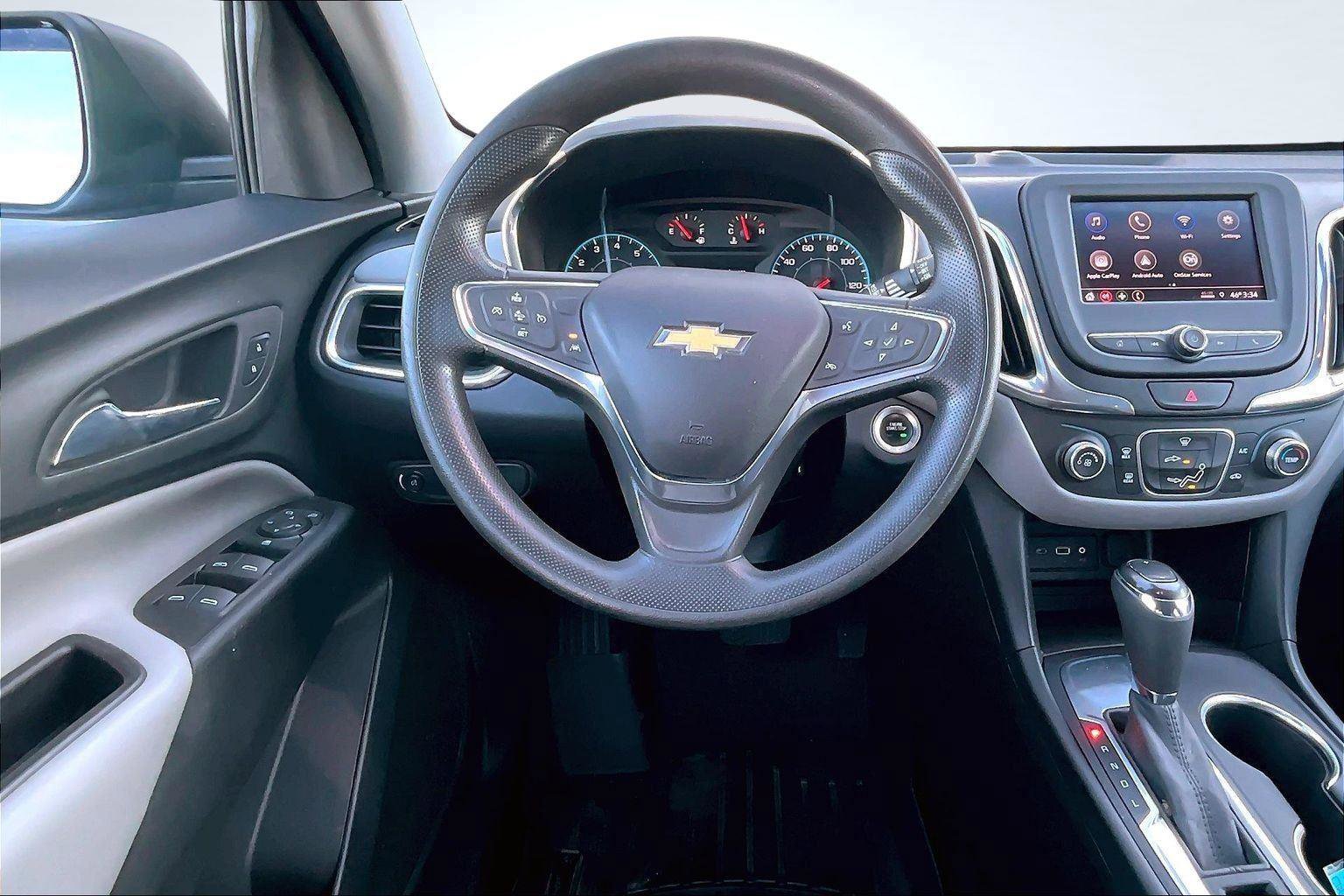 Used 2020 Chevrolet Equinox LS w/ LS Convenience Package image 6