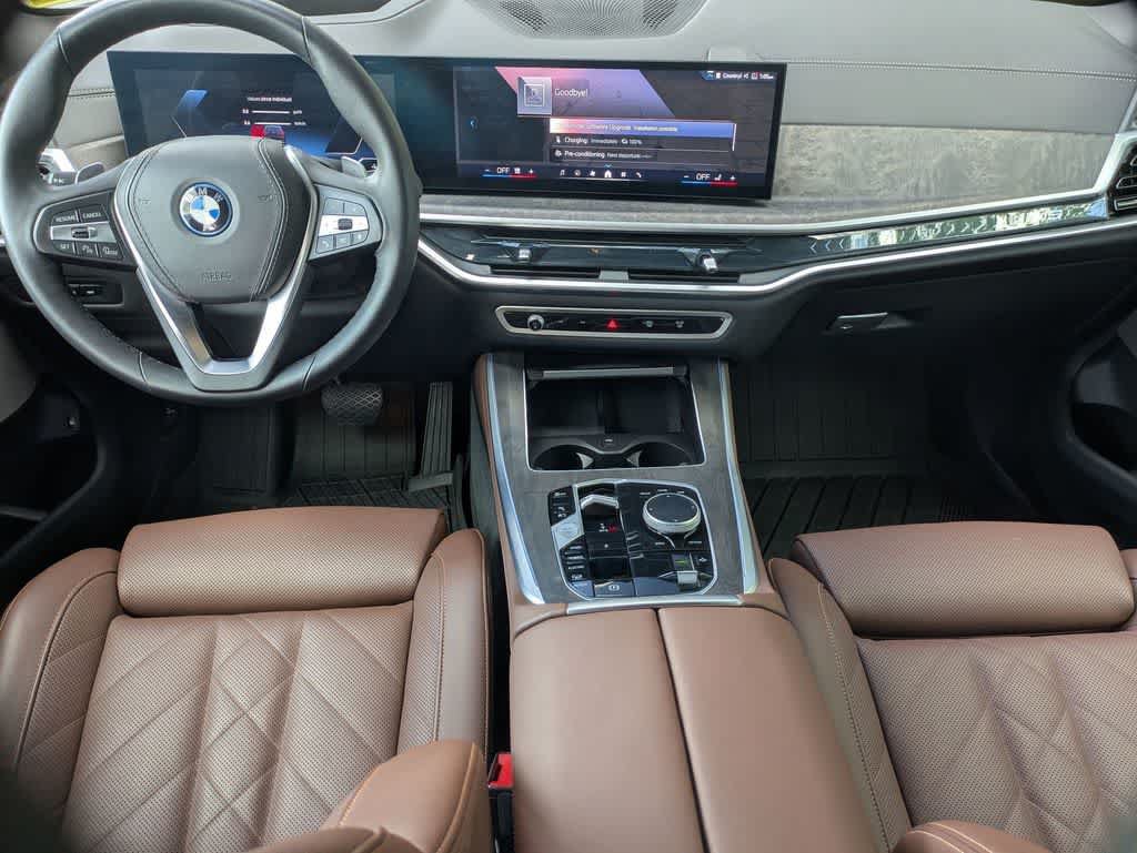Used 2025 BMW X5 xDrive50e w/ Premium Package AWD/4WD image 19