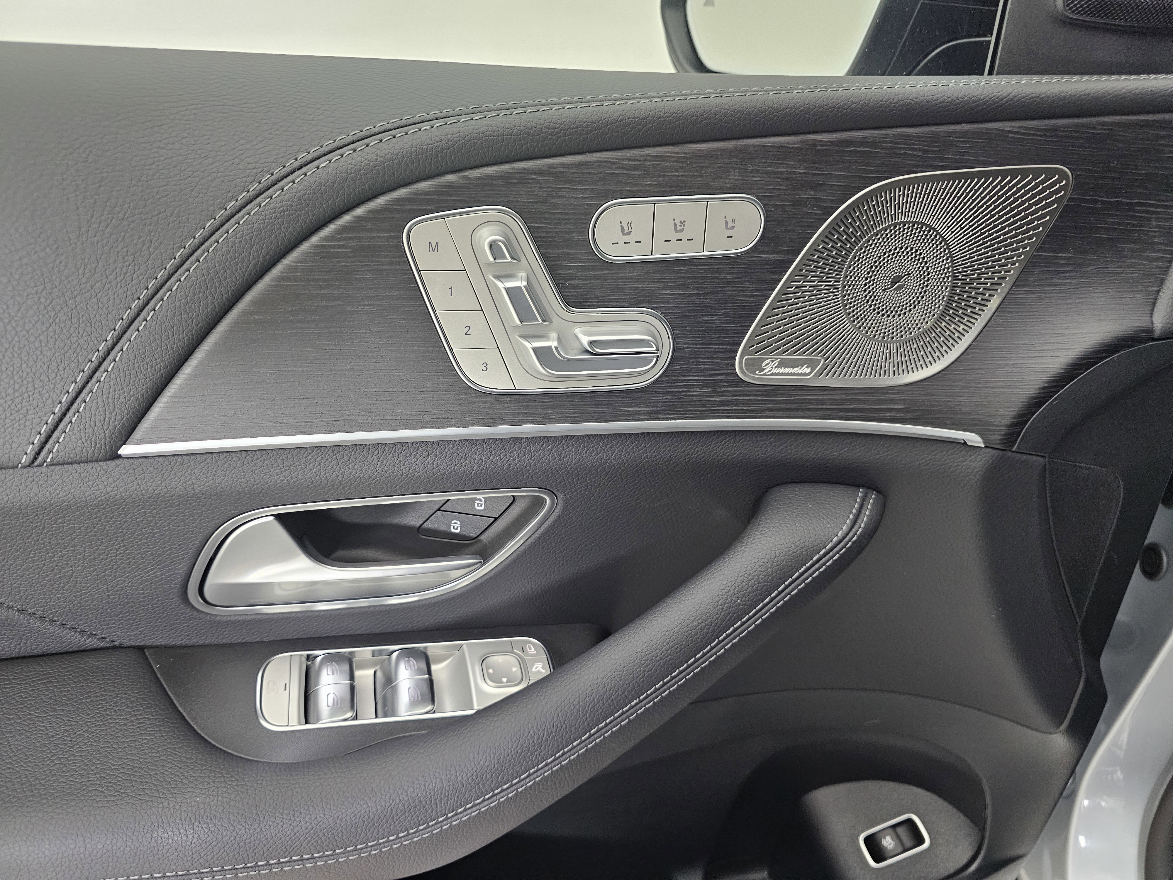 New 2026 Mercedes-Benz GLE 450 4MATIC image 12