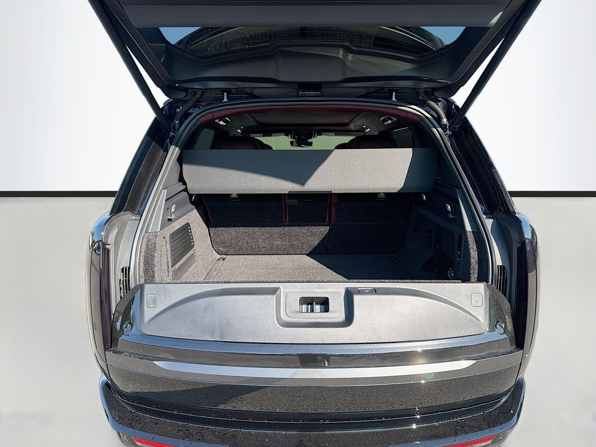 New 2026 Land Rover Range Rover Long Wheelbase Autobiography image 12