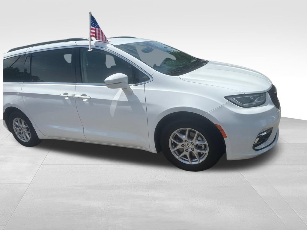 Used 2022 Chrysler Pacifica Touring-L FWD image 30