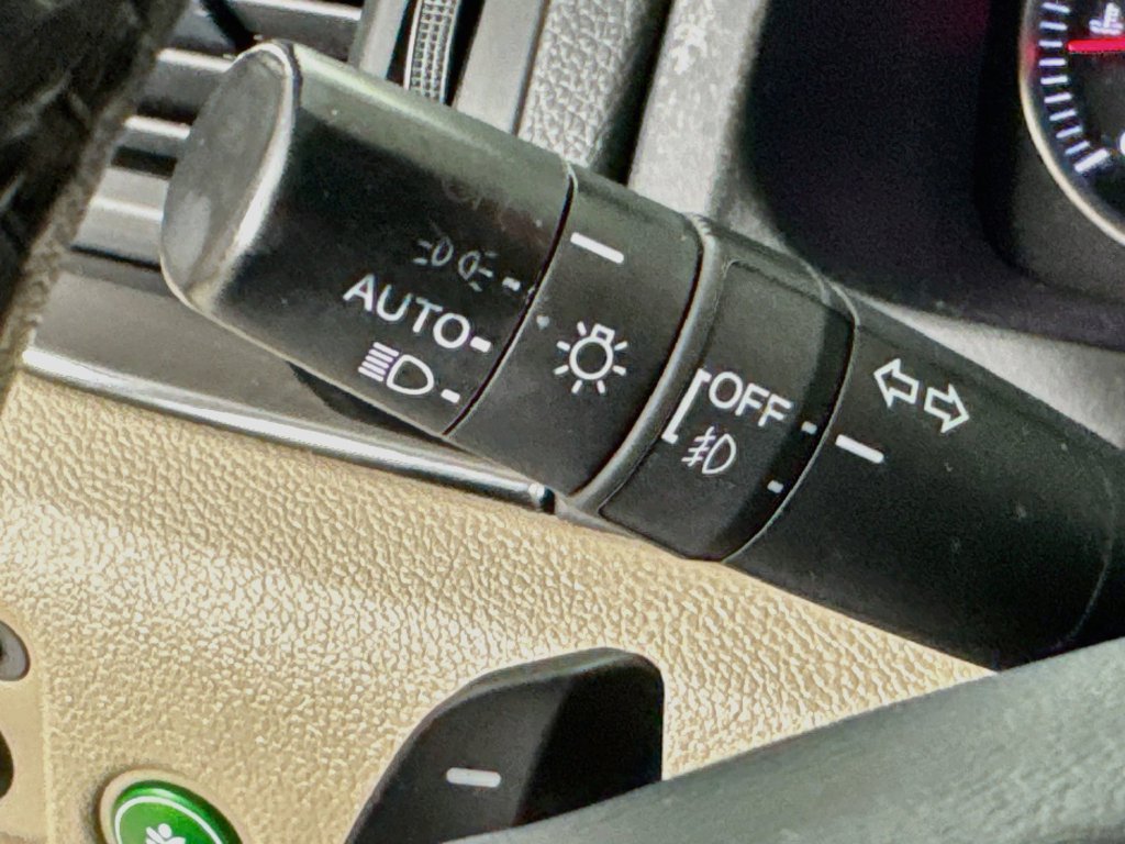 Used 2021 Honda Pilot Touring image 15