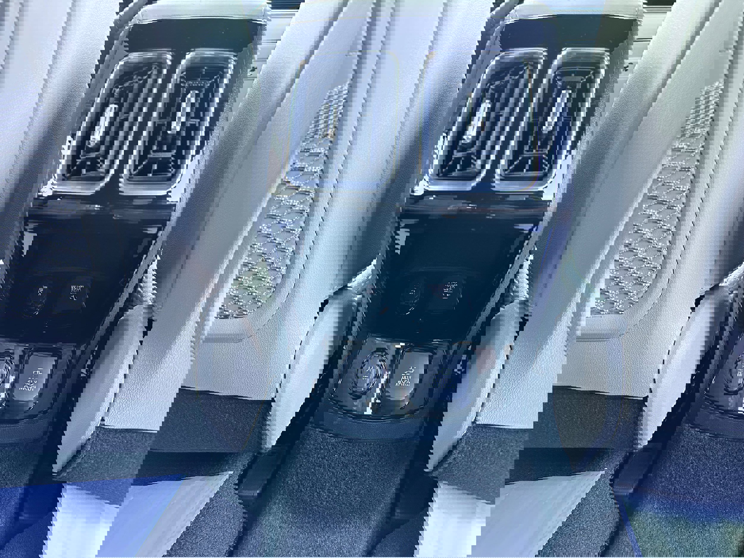 New 2025 Kia Sorento SX Prestige image 23