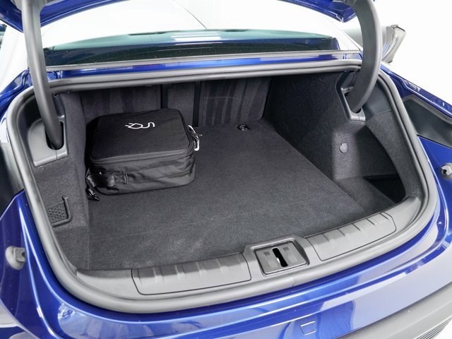 Used 2024 Porsche Taycan image 26