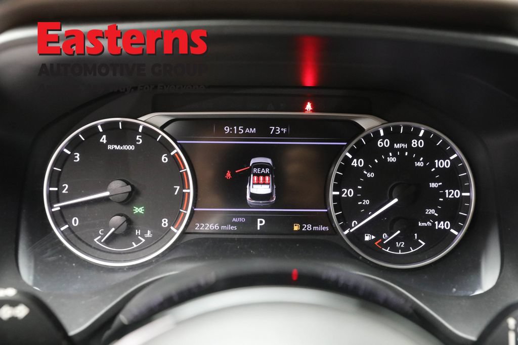 Used 2023 Nissan Rogue SV AWD/4WD image 18