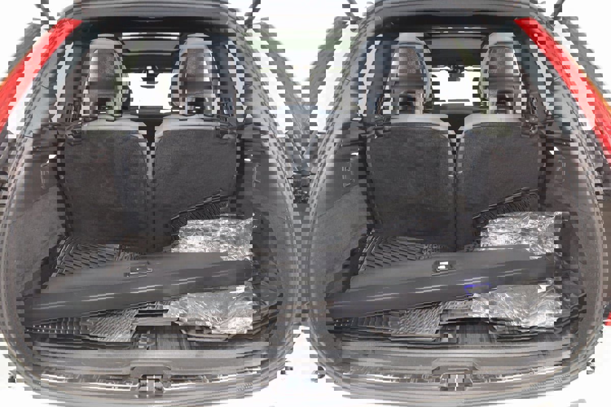 Used 2024 Volvo XC90 T8 Ultimate w/ Protection Package Premier image 50