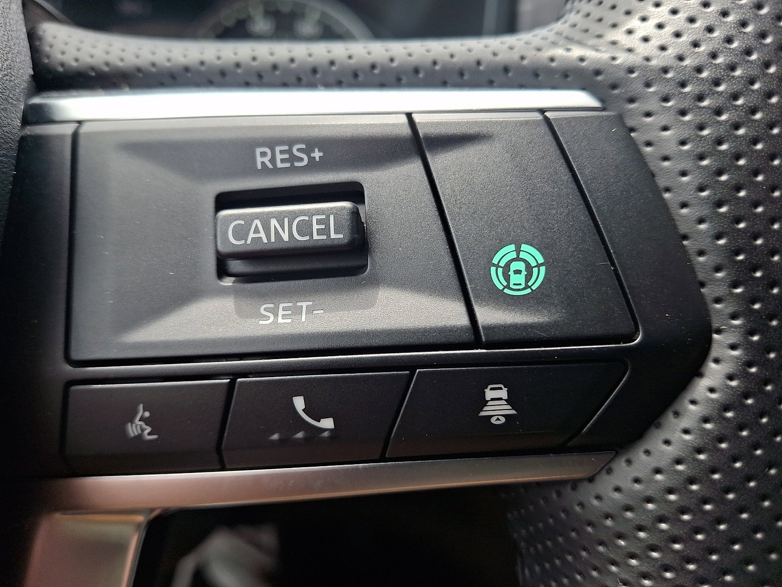 Used 2023 Mitsubishi Outlander SE image 21