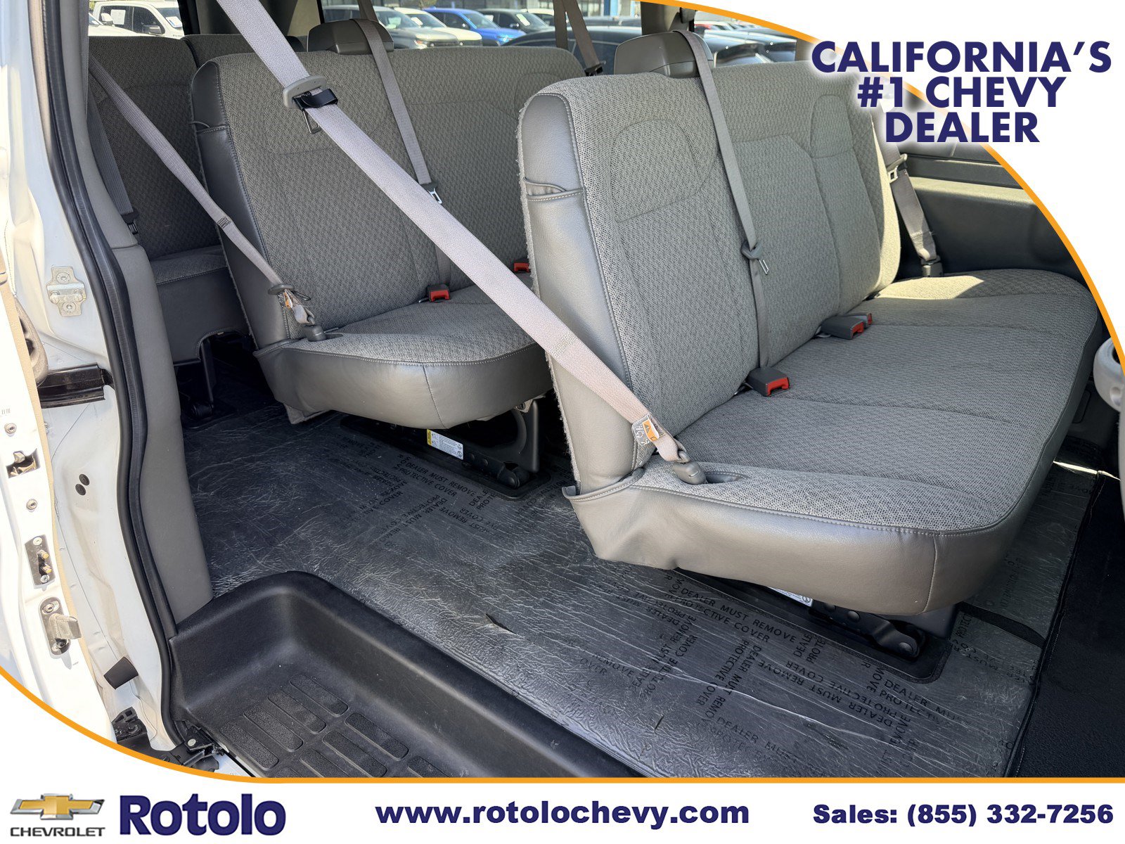 Used 2024 Chevrolet Express 3500 LT w/ LT Preferred Equipment Group RWD image 10