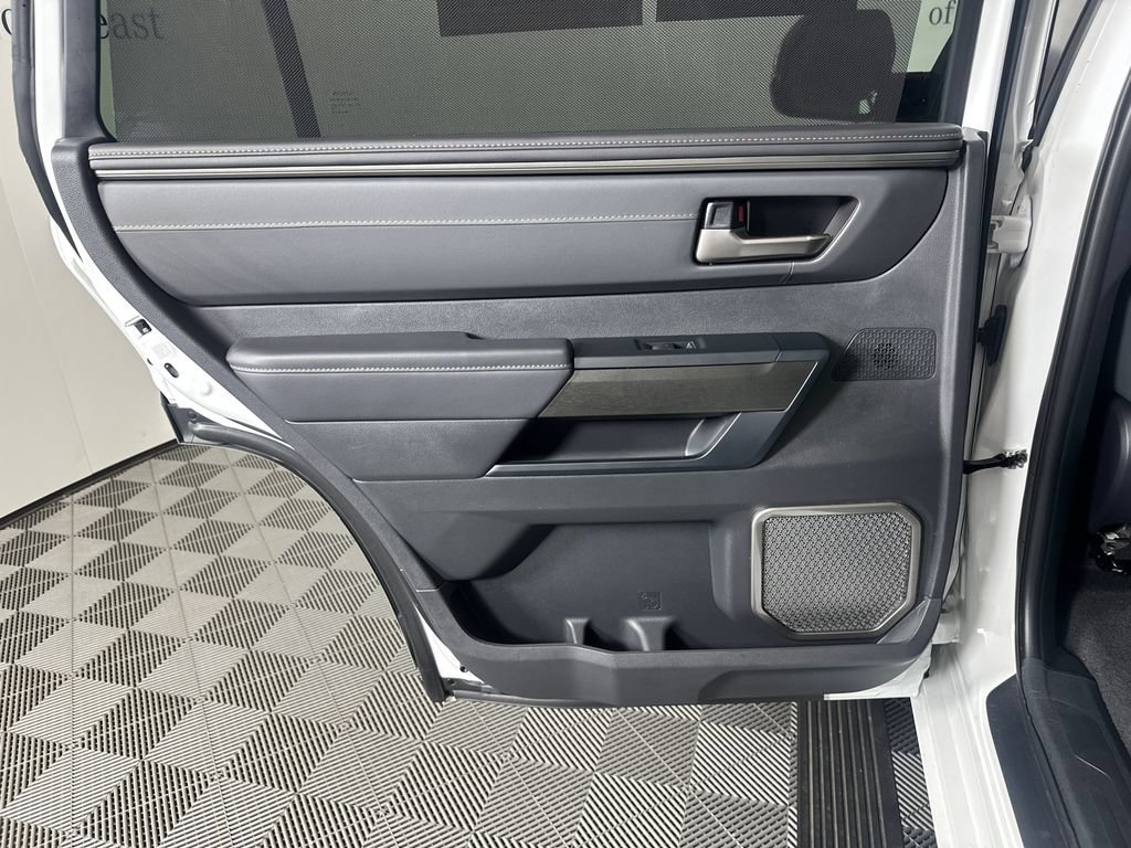 Used 2026 Toyota Sequoia Capstone AWD/4WD image 22