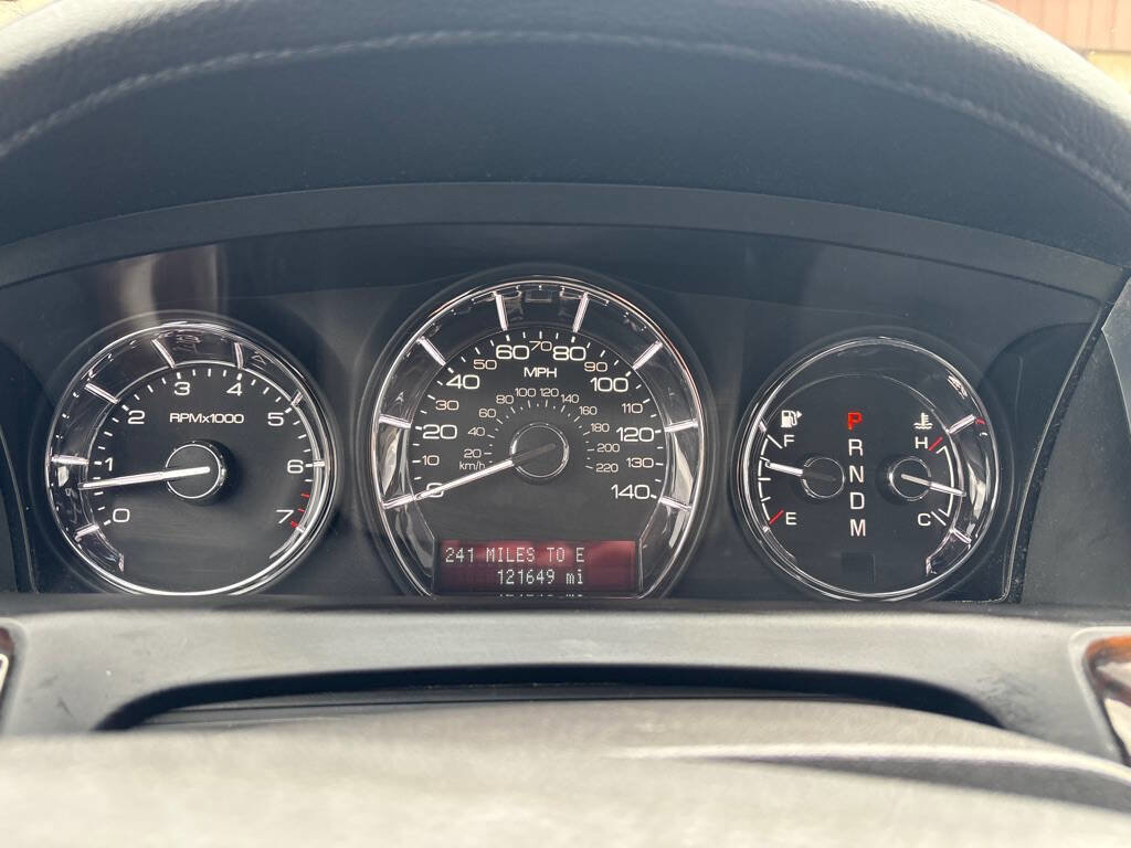 Used 2010 Lincoln MKS image 16