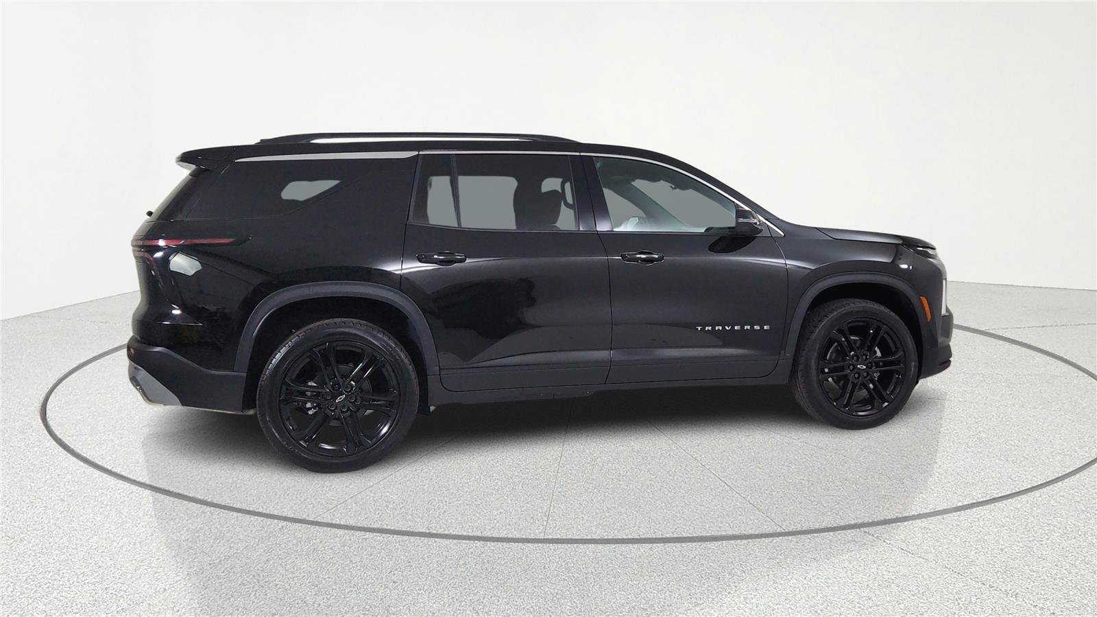 New 2026 Chevrolet Traverse LT image 4