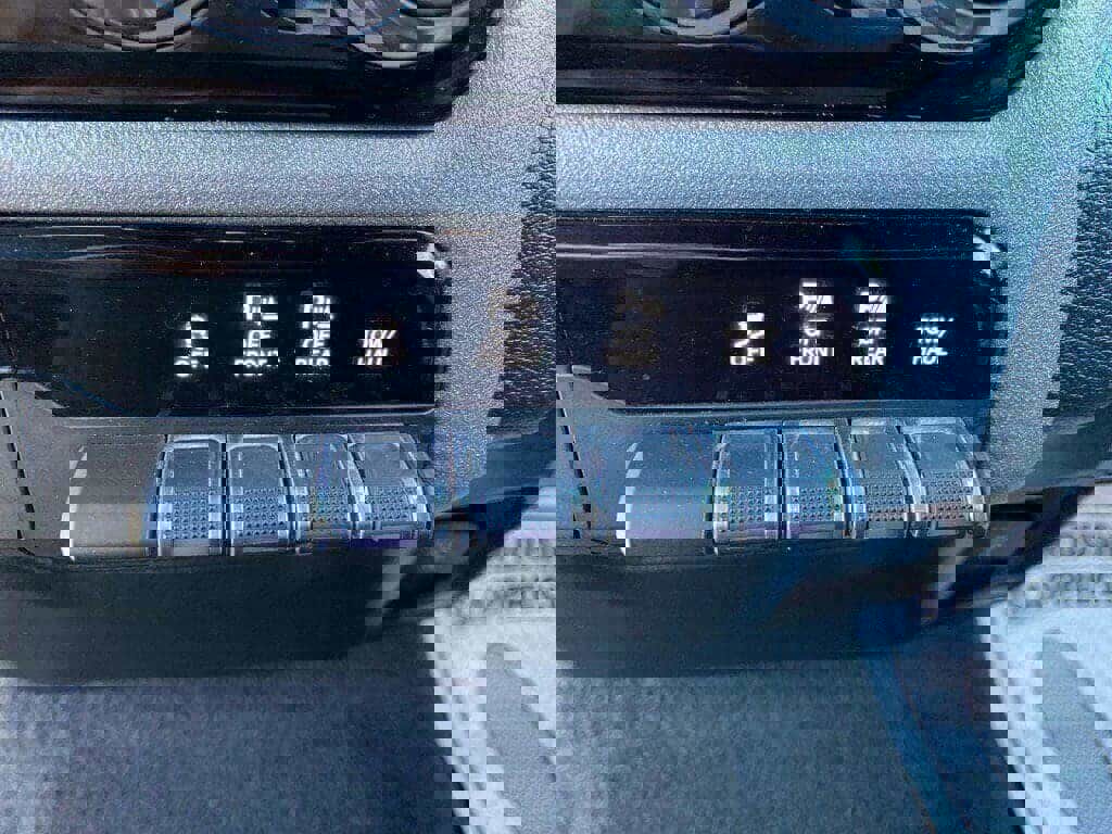 Used 2025 RAM 1500 Tradesman image 14