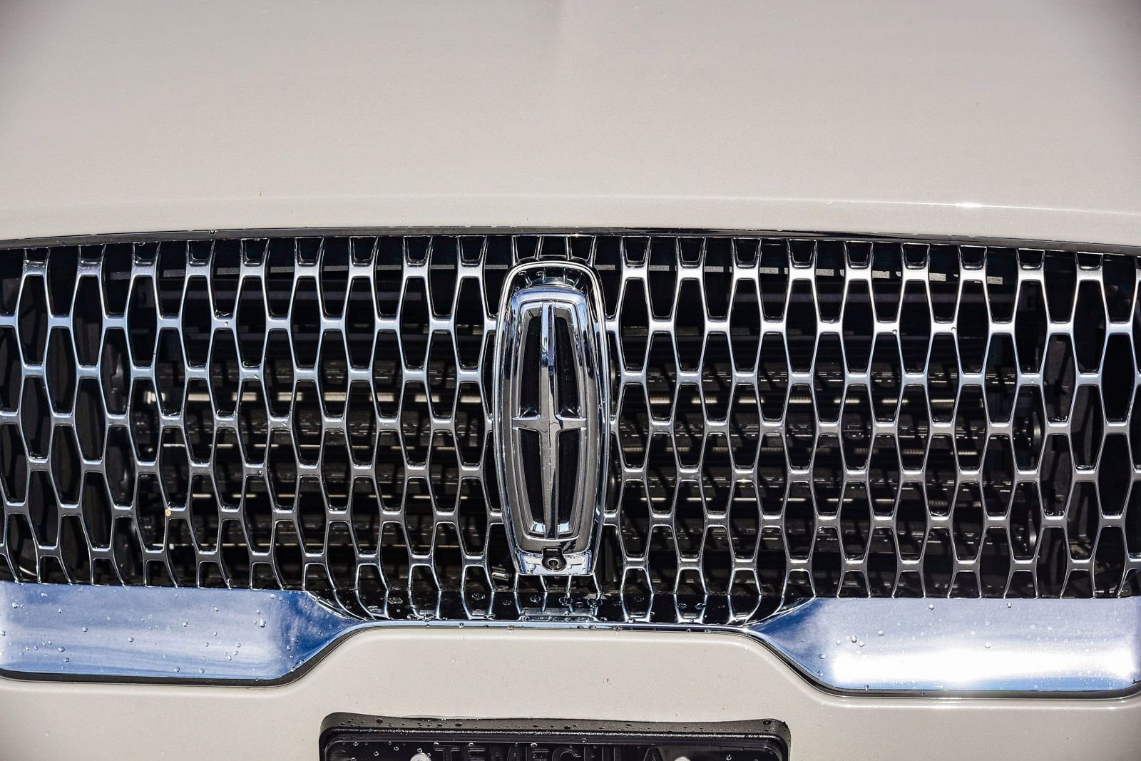 Used 2023 Lincoln Aviator Reserve w/ Equipment Group 201A image 11