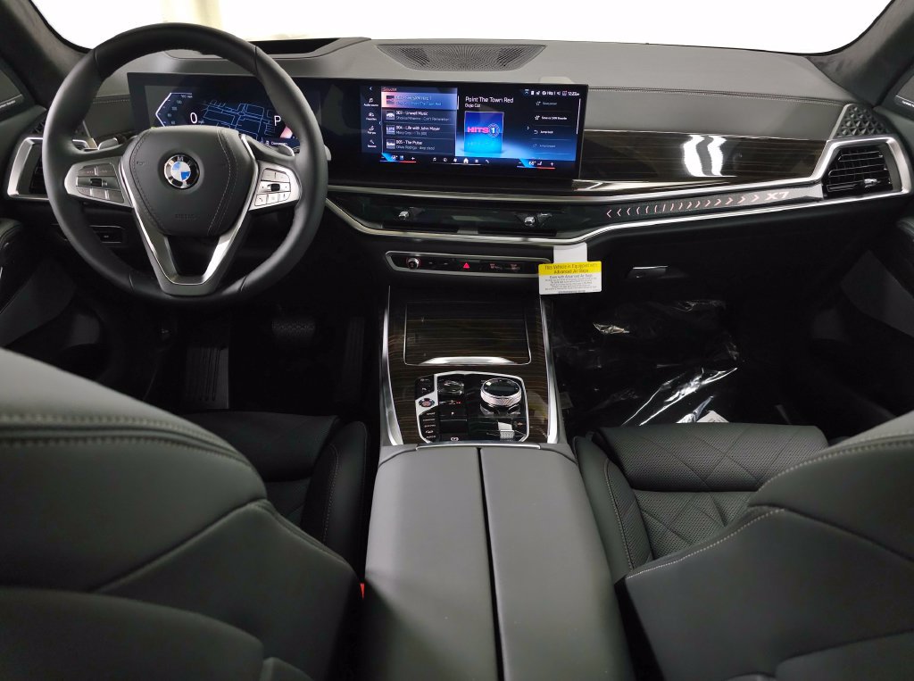 New 2027 BMW X7 xDrive40i w/ Executive Package AWD/4WD image 8