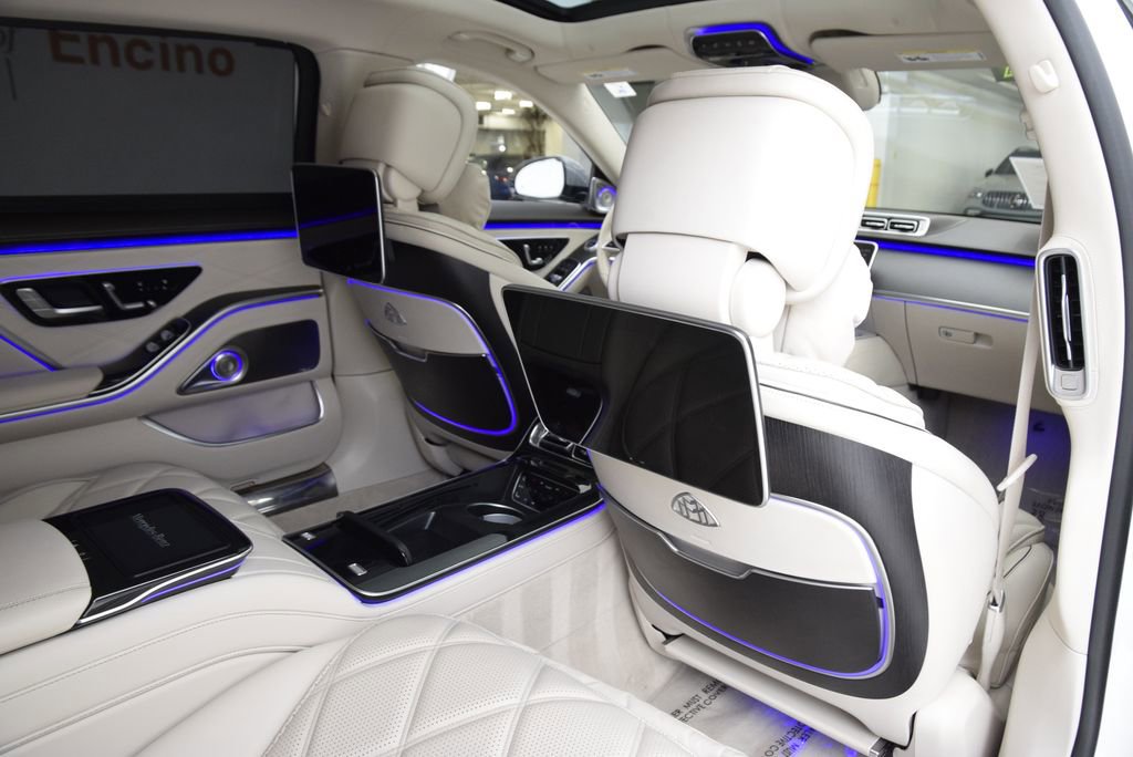 Certified 2023 Mercedes-Benz Maybach S 580 4MATIC image 20