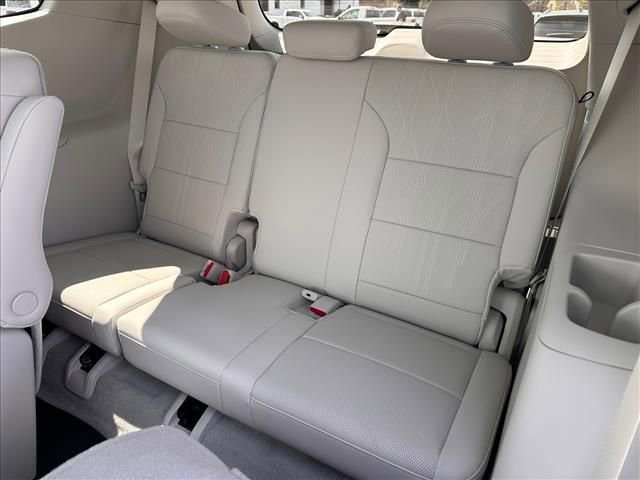 New 2026 Buick Enclave Avenir w/ Super Cruise Package image 22