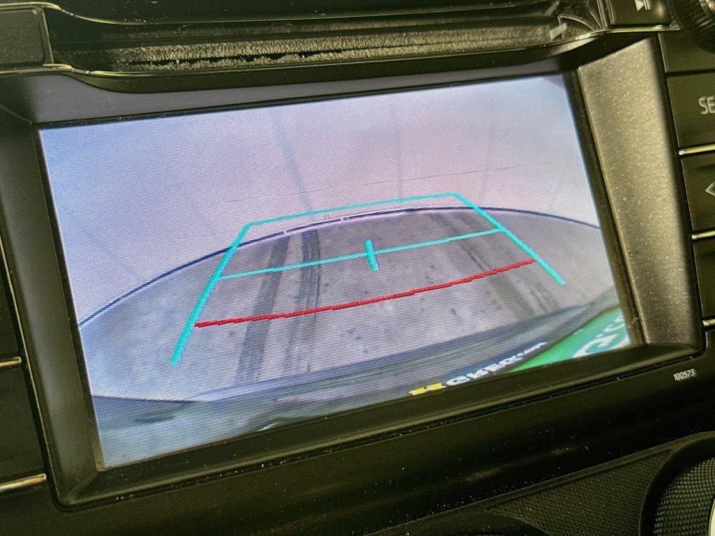 Used 2018 Toyota RAV4 LE FWD image 18