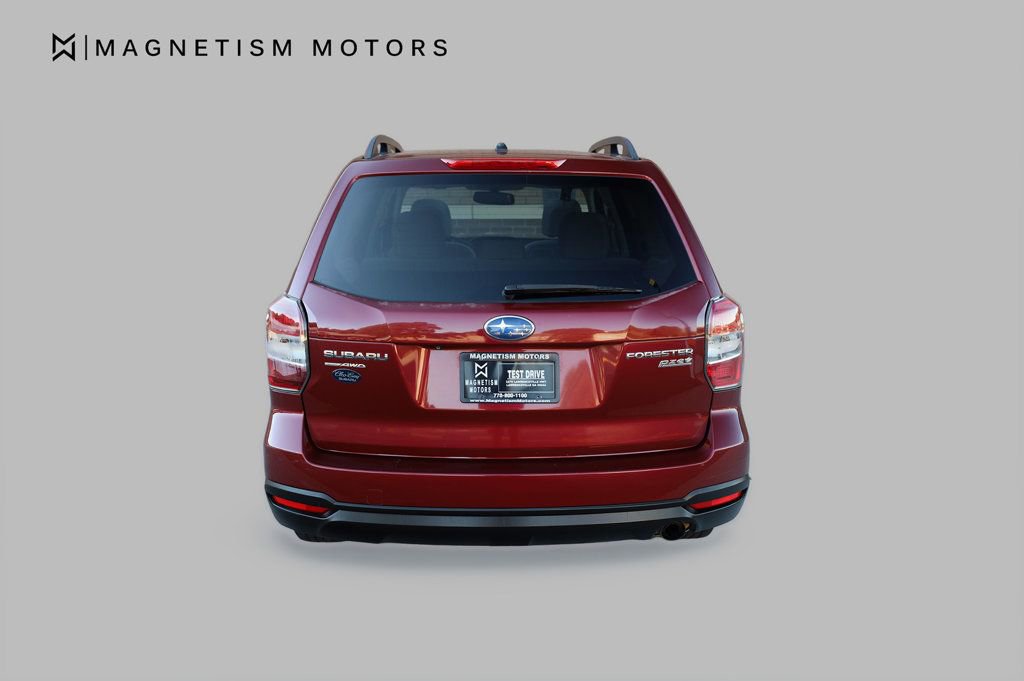 Used 2015 Subaru Forester 2.5i Premium image 5