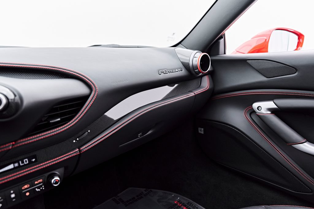 Used 2020 Ferrari F8 Tributo RWD image 91