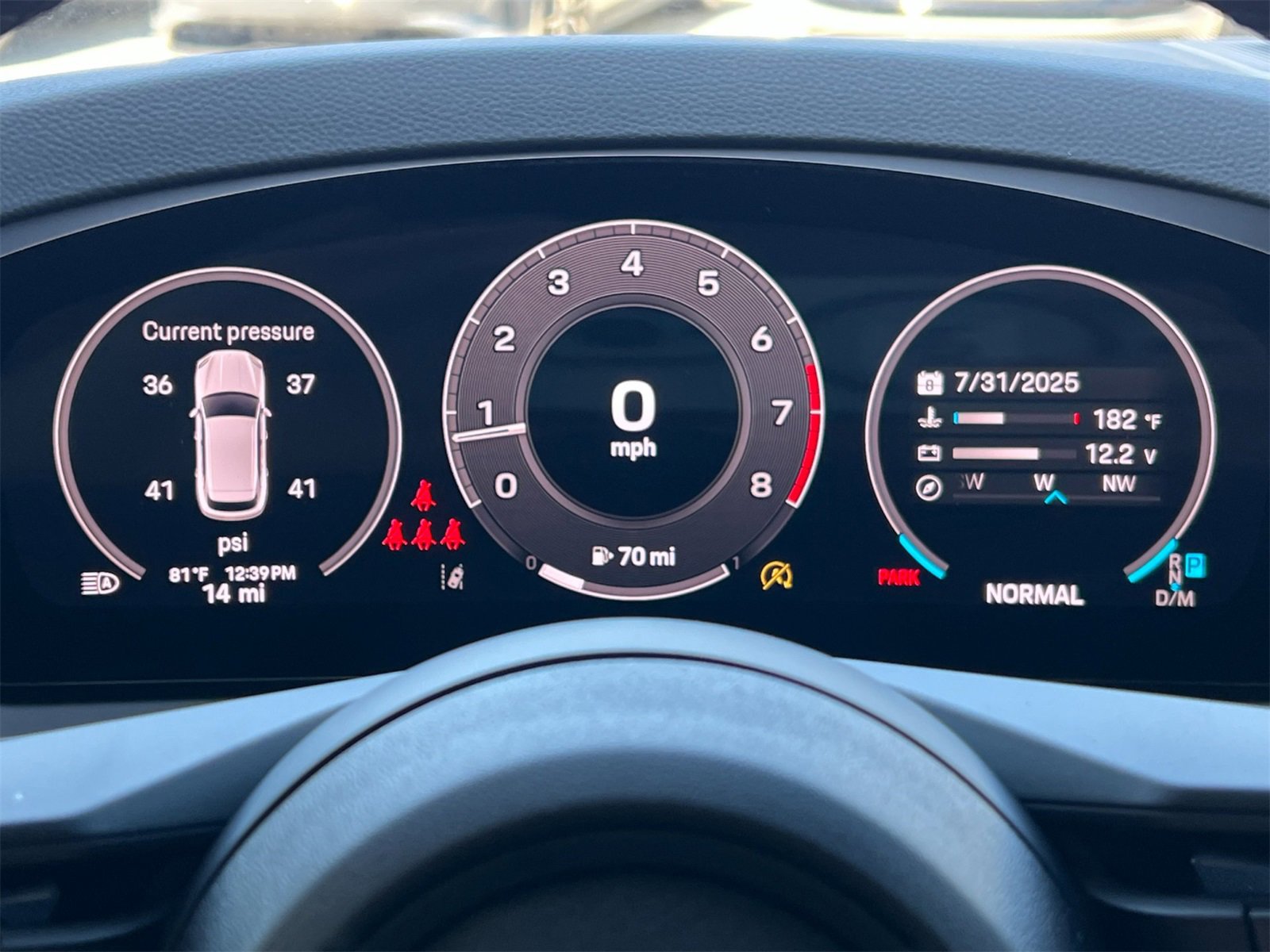 New 2025 Porsche Cayenne image 31