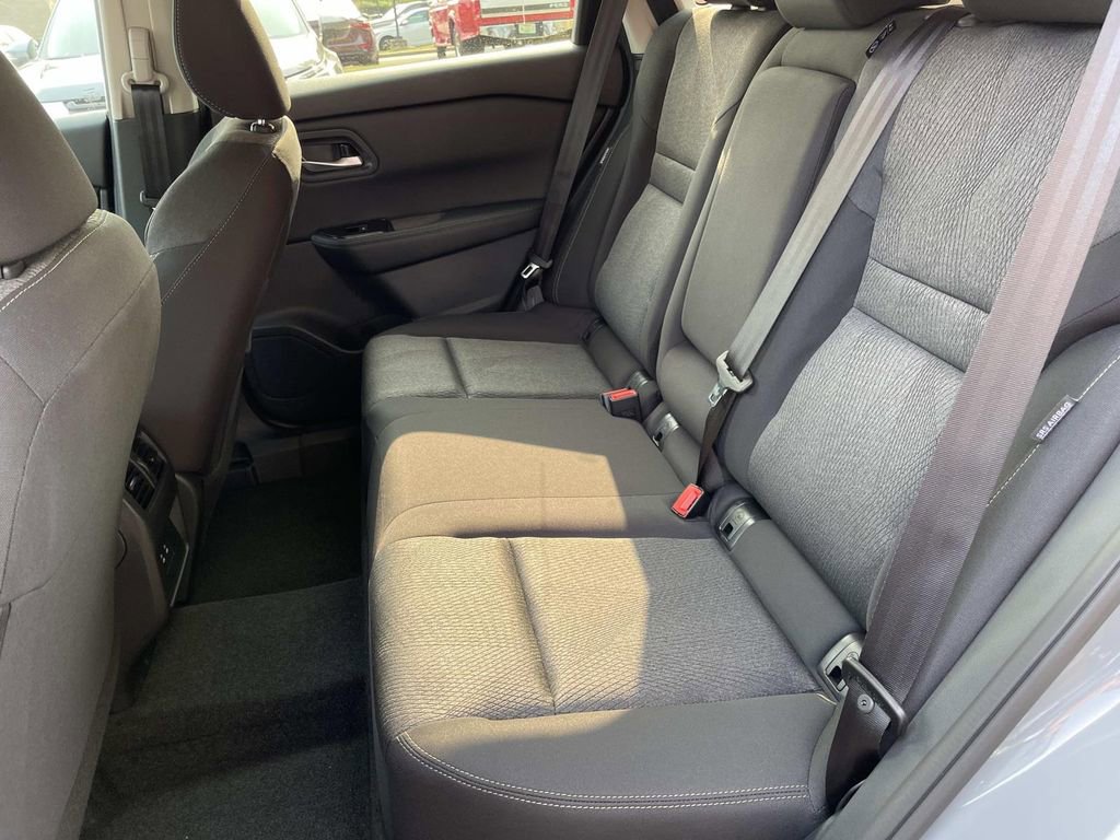 New 2026 Nissan Rogue SV FWD image 18