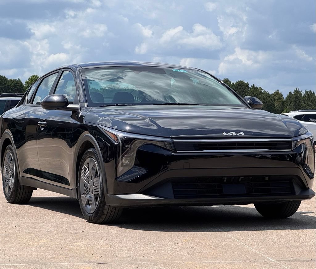 Used 2025 Kia K4 FWD image 7