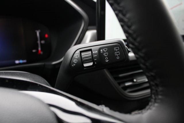 New 2026 Ford Escape SE image 16