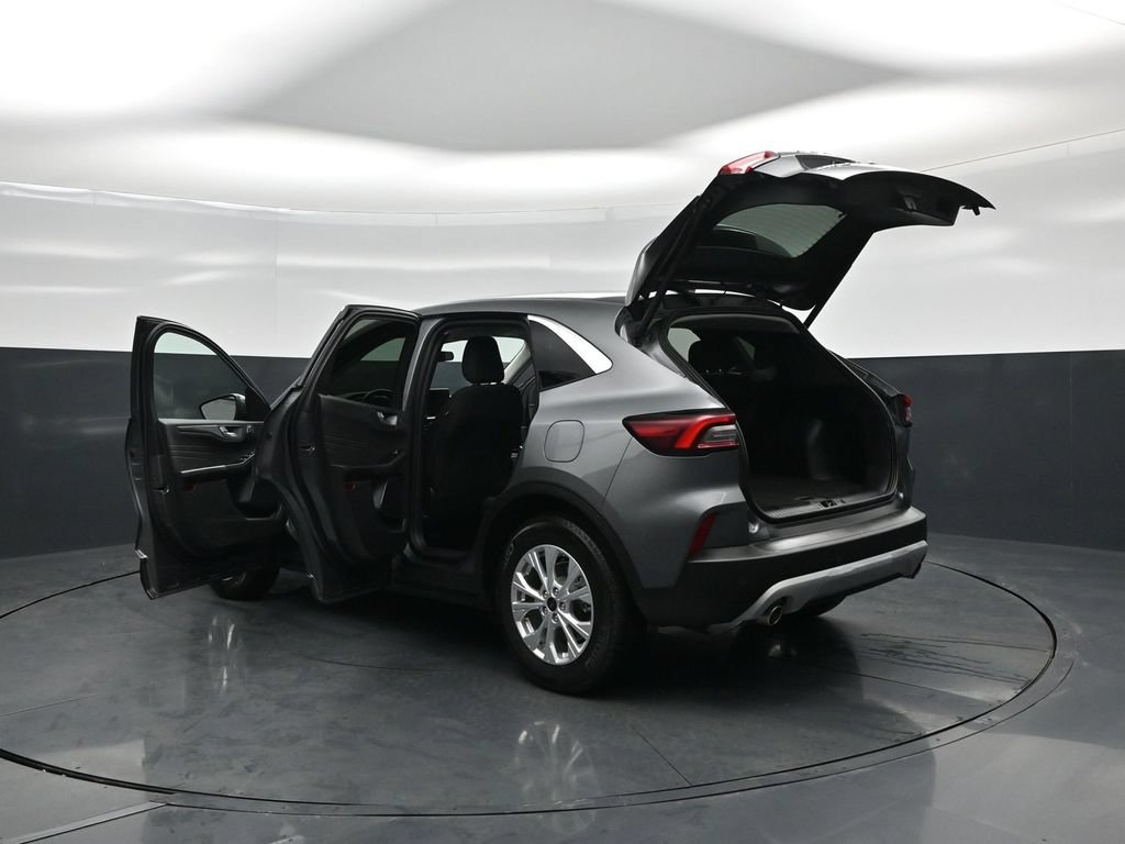 Used 2023 Ford Escape Active w/ Tech Pack #2 FWD image 33
