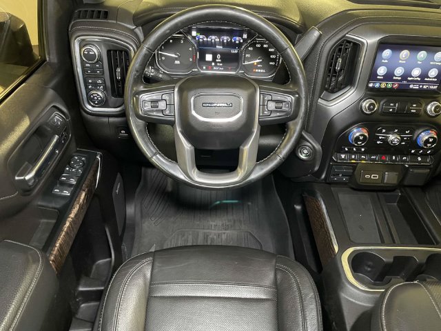 Used 2023 GMC Sierra 3500 Denali w/ Denali Ultimate Package AWD/4WD image 24