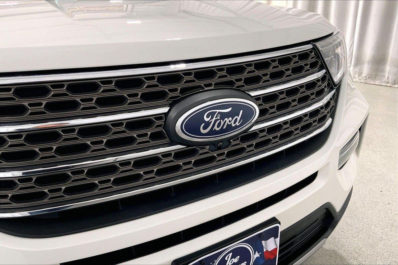 Used 2021 Ford Explorer King Ranch w/ Premium Technology Package AWD/4WD image 30
