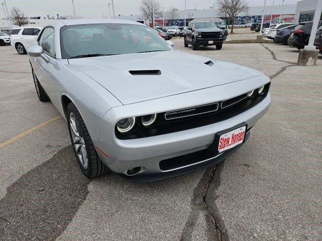 Used 2023 Dodge Challenger SXT w/ Plus Package image 8