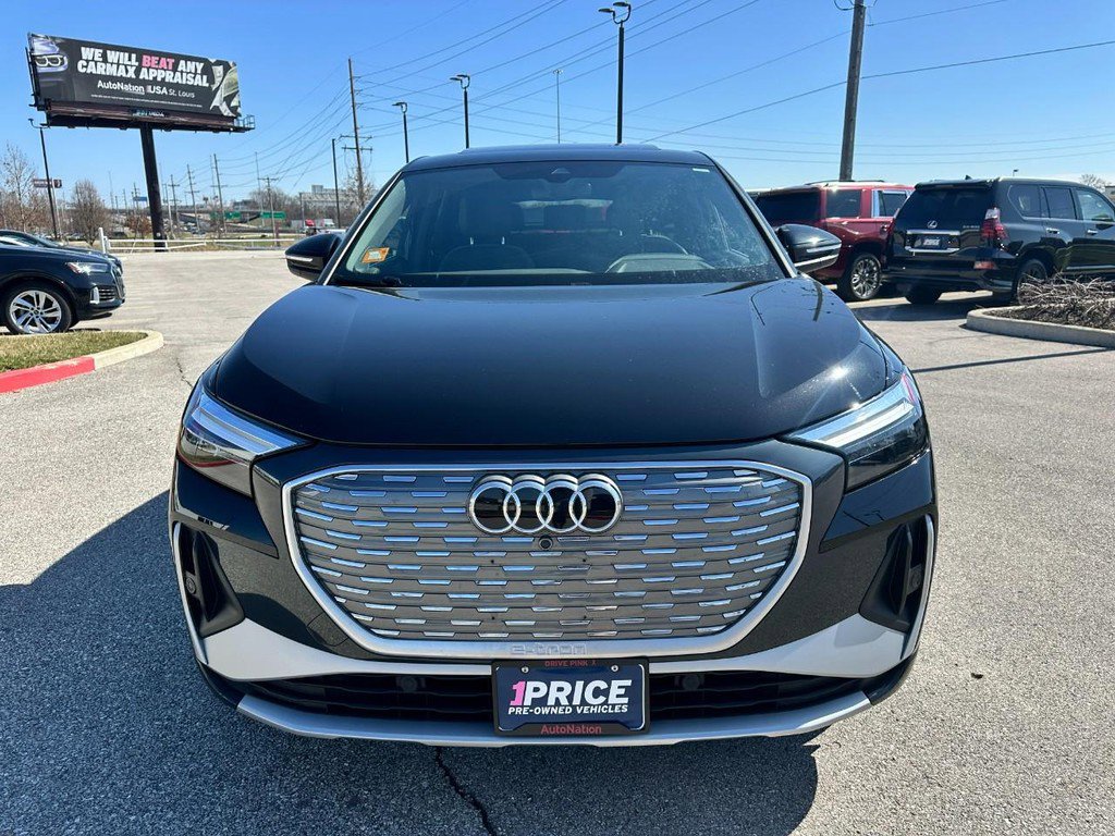 Used 2023 Audi Q4 e-tron Premium image 9